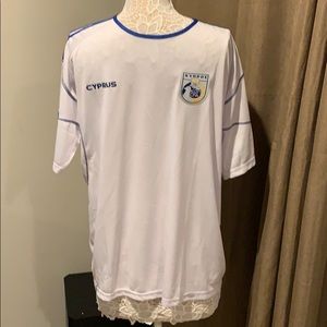 Cyprus Men’s Soccer Jersey Medium